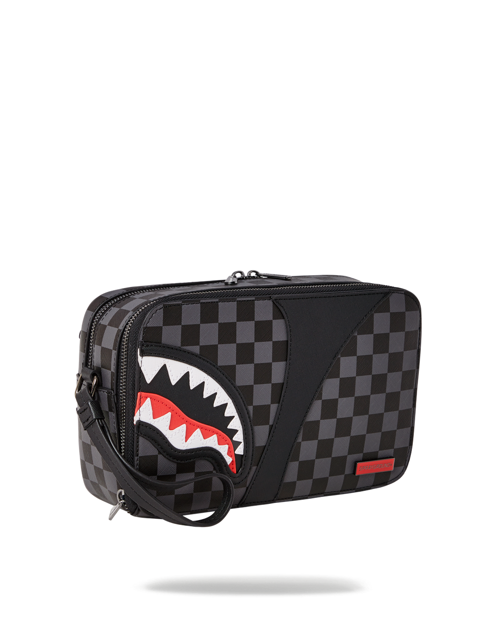 HENNY AIIR TO THE THRONE TOILETRY BAG