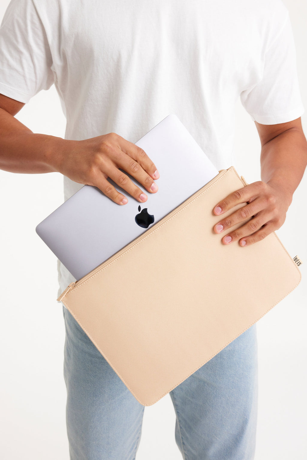 The B??ISics Laptop Pouch in Beige