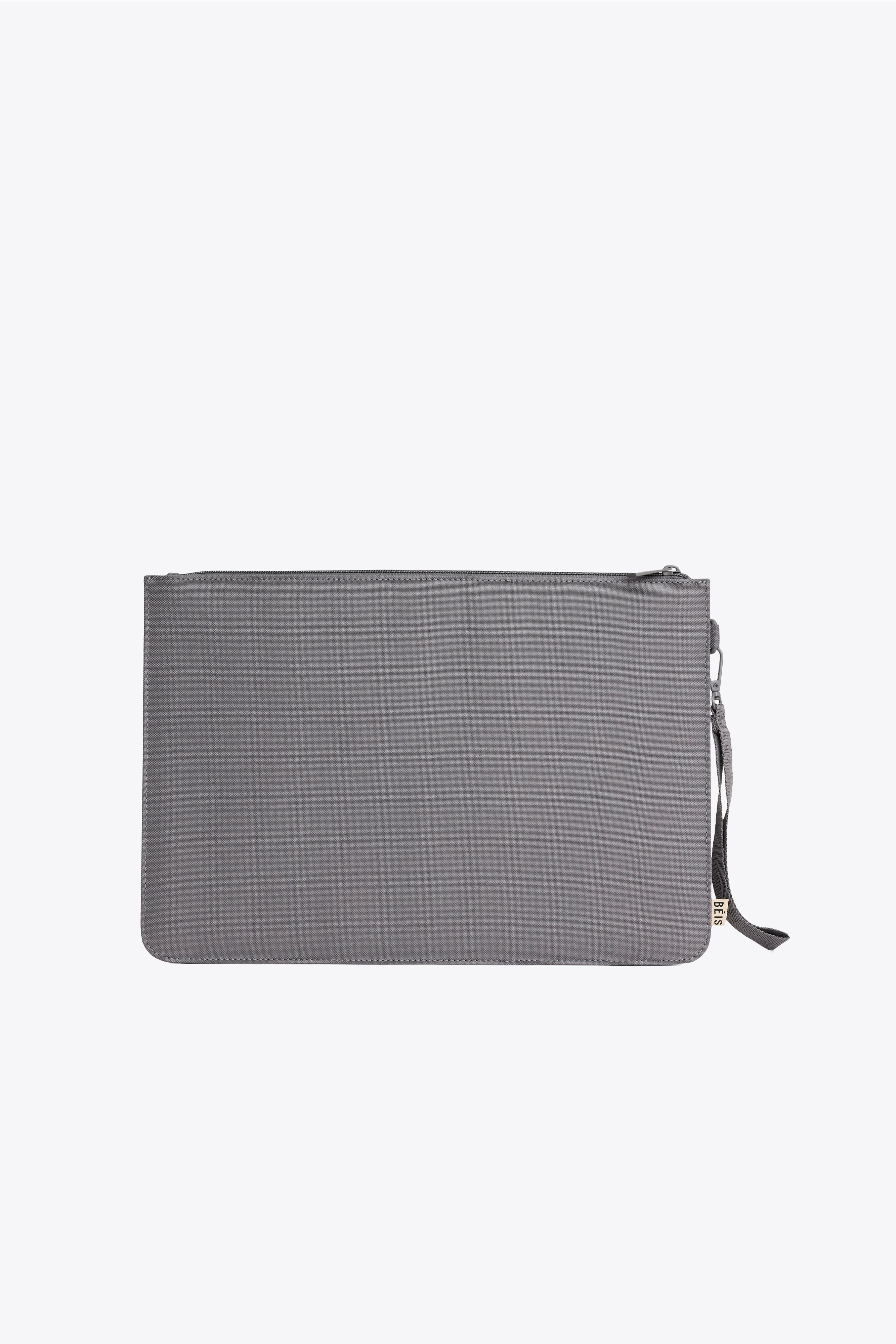 Resale The B??ISics Laptop Pouch in Grey