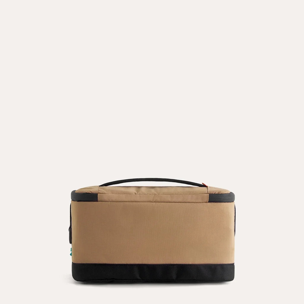 Blast 4.5L Hanging Toiletry Bag